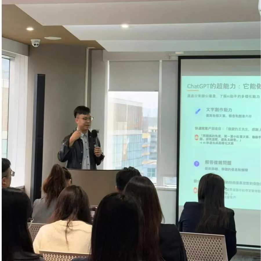 Grows 企業培訓現場：導師講解 AI 工具應用